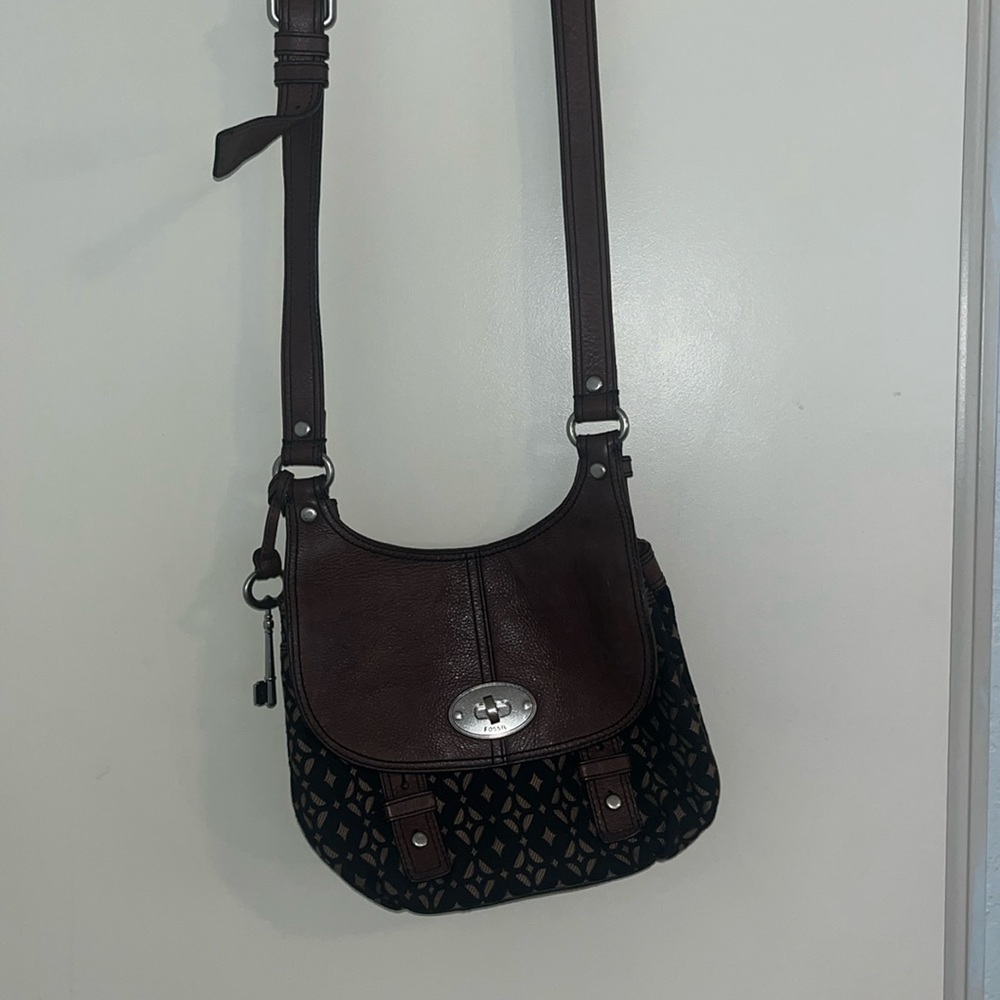 Fossil purse like new hardly used